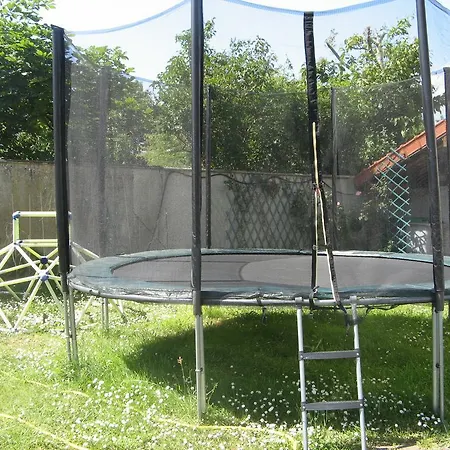 L'abri-gite * Neuilly-Plaisance